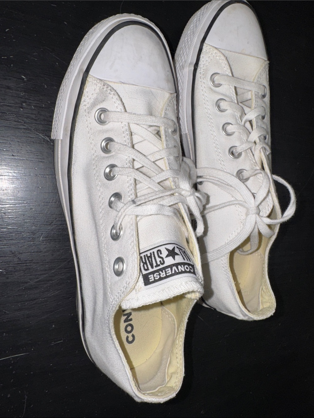 CONVERSE all star white lace up platform sneakers. size women’s 8.5.